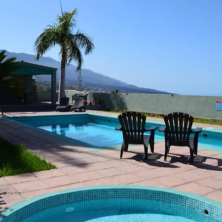 La Camuesa-adults Only Holiday home *